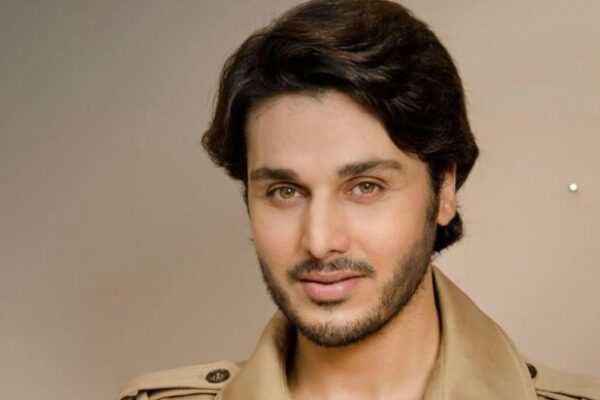 Ahsan Khan | Biography, Age, Family & Other Facts