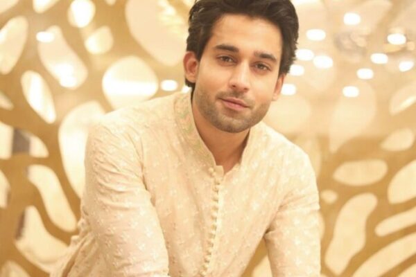 Bilal Abbas Khan | Biography, Age, Family & Other Facts