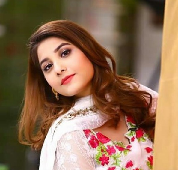 Hina Altaf | Biography, Age, Family & Other Facts