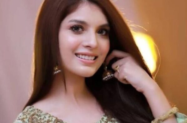 Saeeda Imtiaz | Biography, Age, Family & Other Facts
