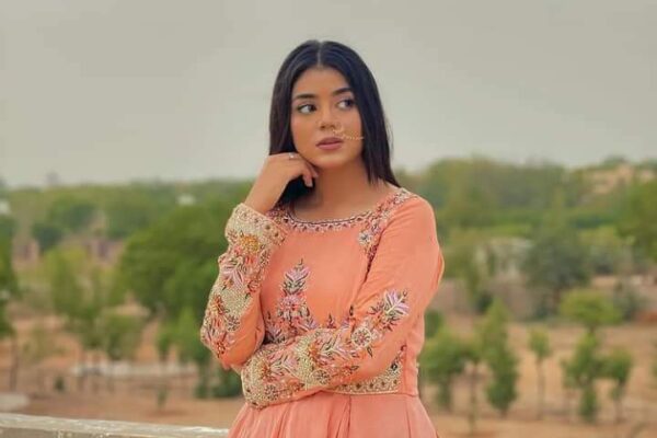 Areeka Haq | Biography, Age, Family & Other Facts