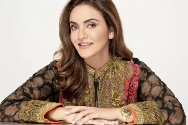 Nadia Khan | Biography, Age, Family & Other Facts